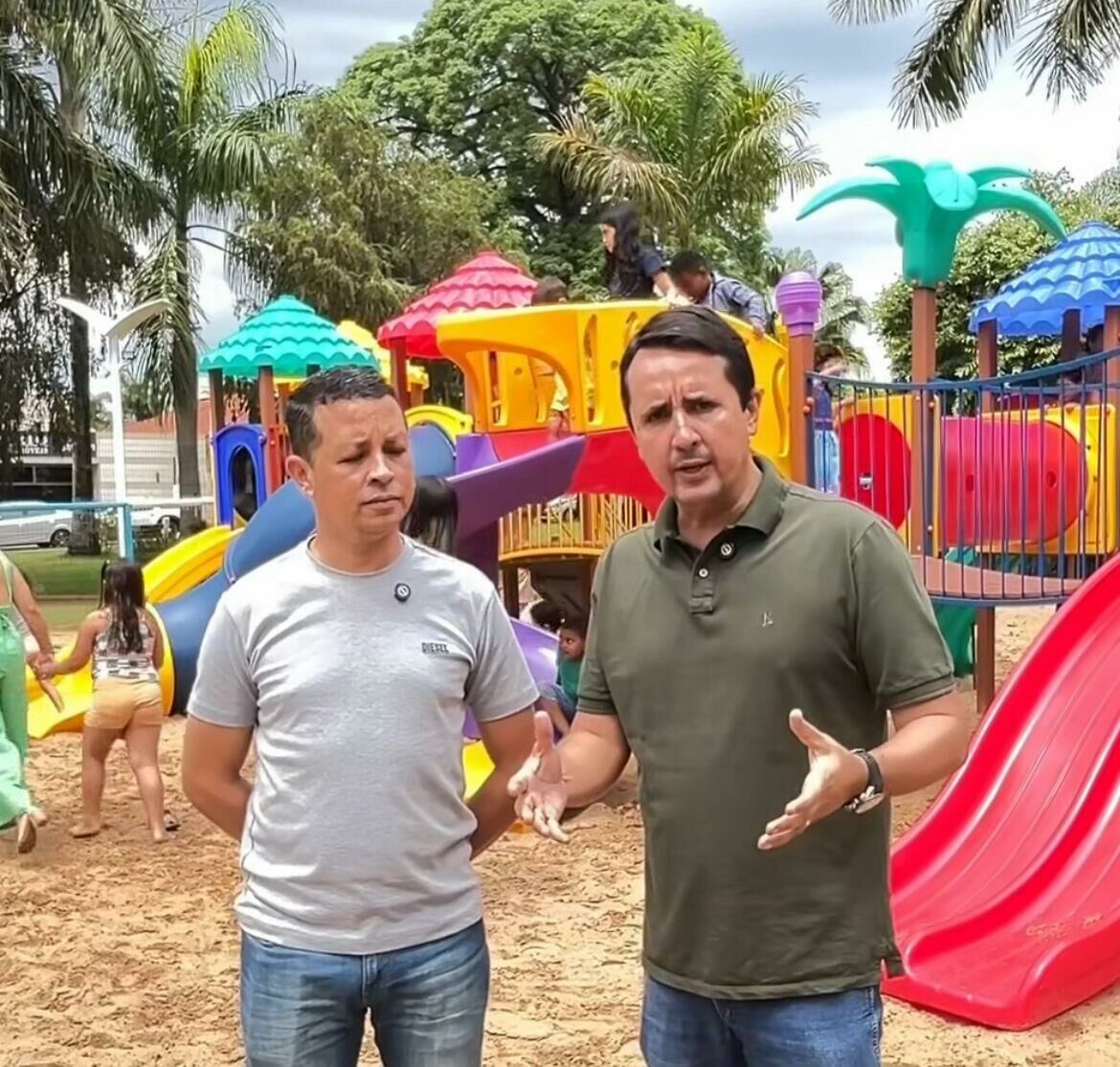 Imagem de compartilhamento para o artigo No mês das crianças, Prefeito Rodrigo Freitas ressalta a entrega de novo parquinho em Cassilândia da MS Todo dia